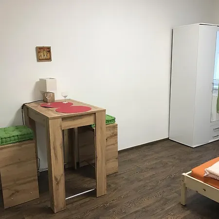 Apartment With Private Parking *